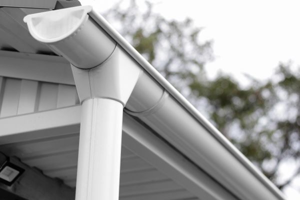 Gutter Service in Kingsport