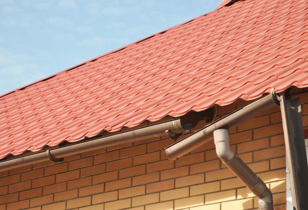 Loose Gutter Repair in Kingsport