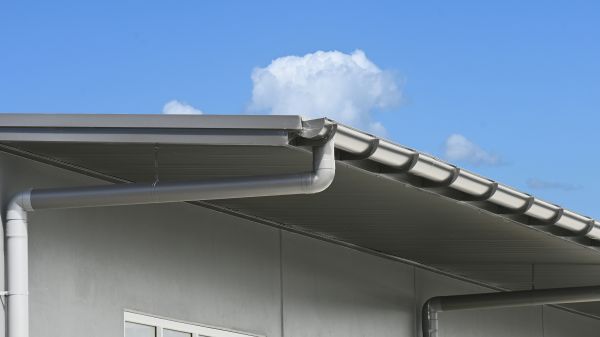 Eavestrough Service in Kingsport
